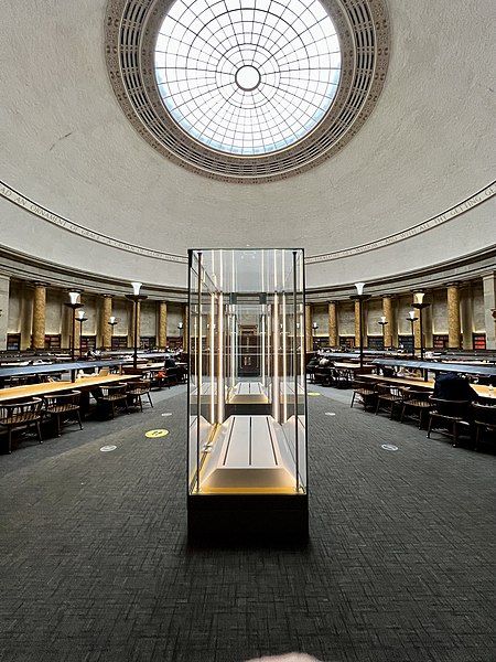 File:Centrallibraryreadingroom.jpg