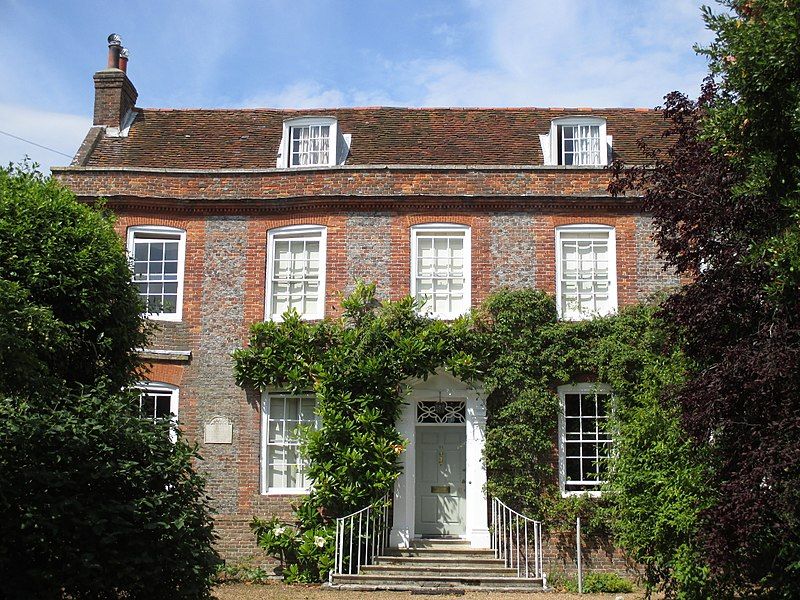 File:Chantry House, Steyning.jpg