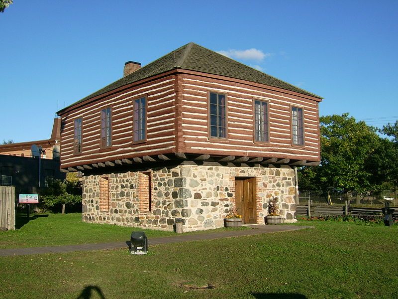 File:Clergue Blockhouse 3.JPG