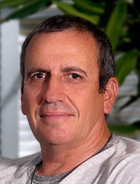 File:Eyal Waldman.jpg