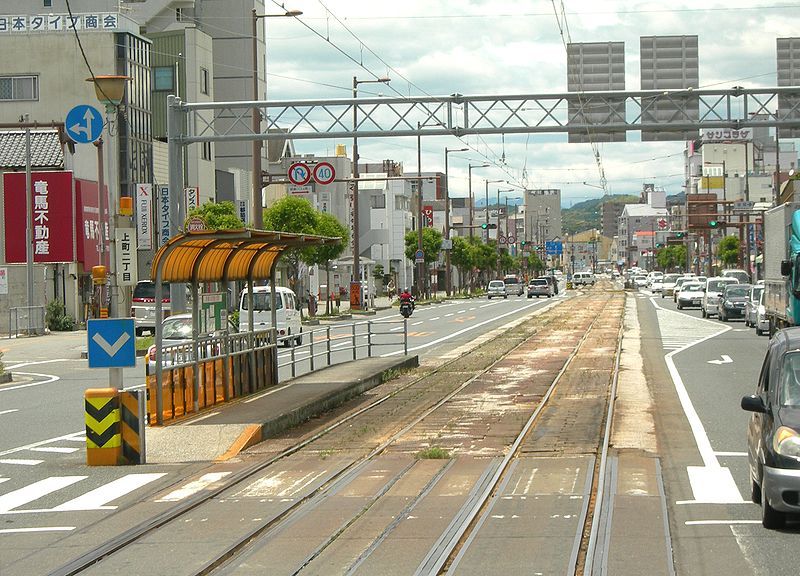 File:Kamimachi-nichome-tramstop.jpg