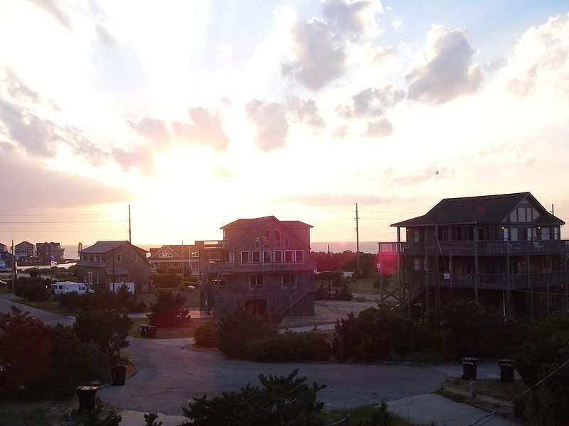 File:OBX Avon.jpg