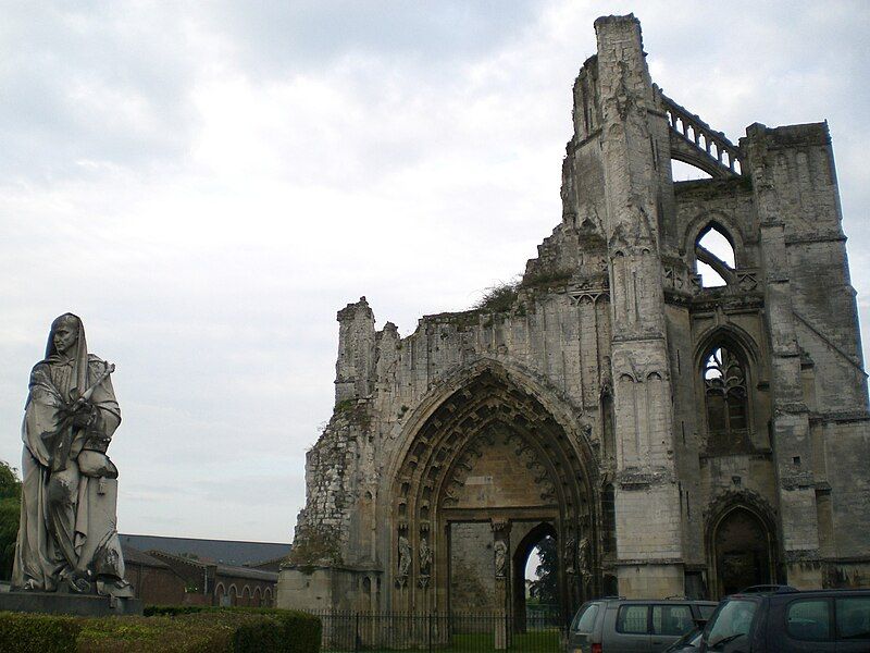 File:Ruines saint bertin.jpg