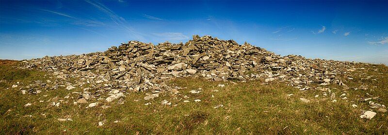 File:Sheegouna Tomb Cairn.jpg