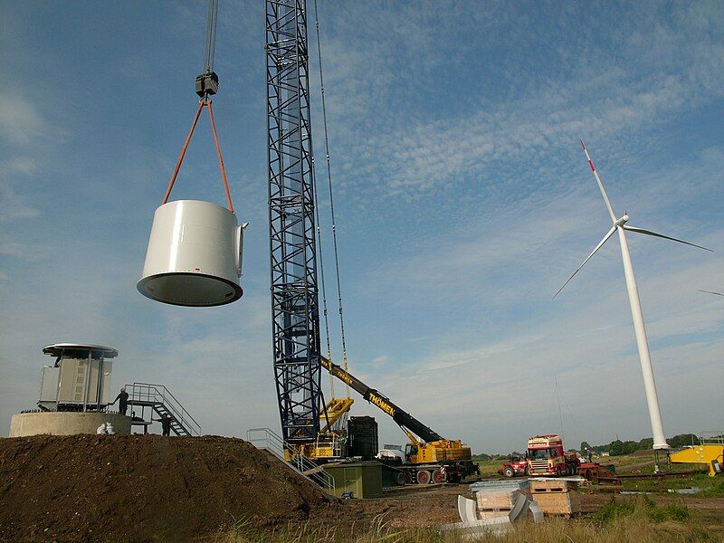 File:Wind turbine-2 hg.jpg