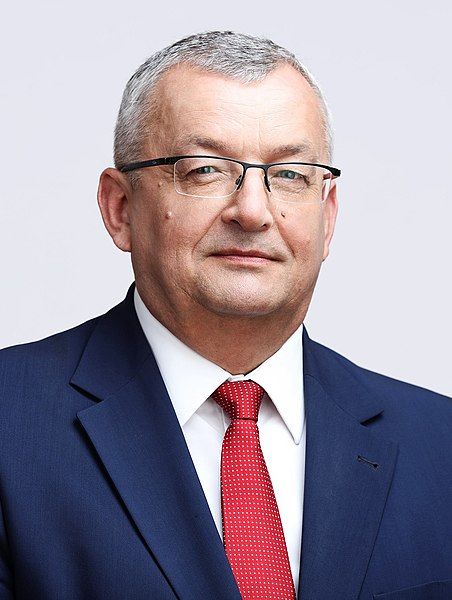 File:Andrzej Adamczyk.jpg