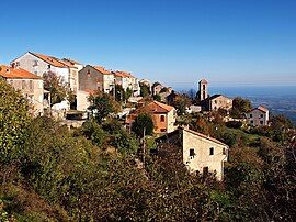 The church and surrounding buildings in Antisanti