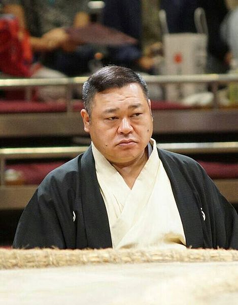 File:Aogiyama 2015.JPG