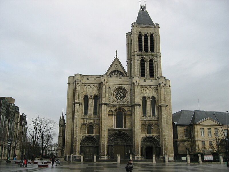 File:Basilique Saint -Denis.jpg