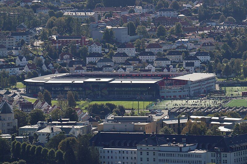 File:Brann stadion, Bergen.jpg