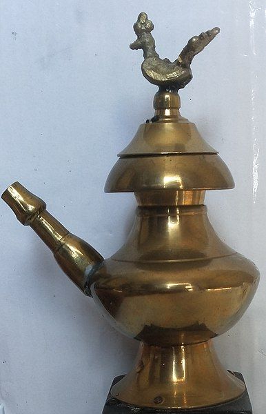 File:Brass karua.jpg