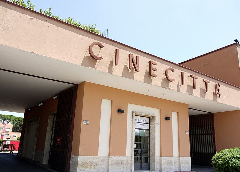 File:Cinecittà - Entrance.jpg