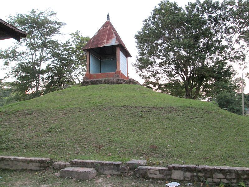 File:Daul mandir.jpg