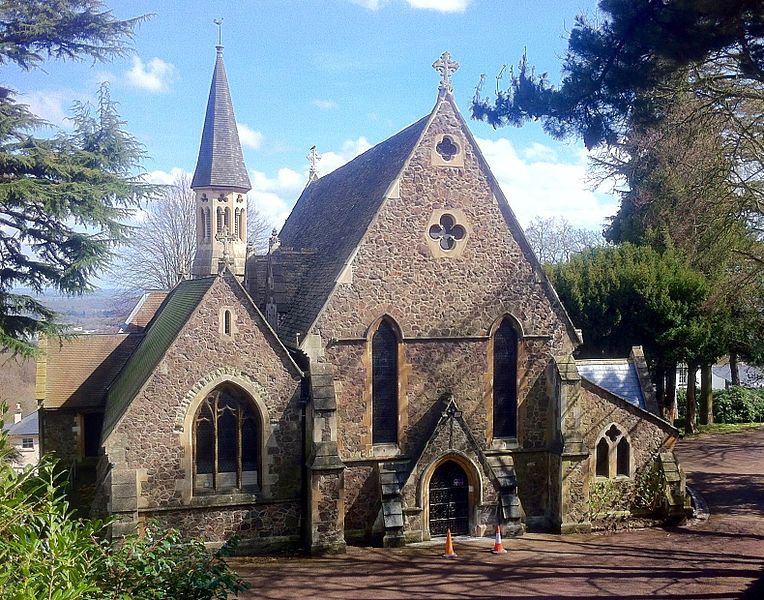 File:HolyTrinityChurchMalvern.jpg