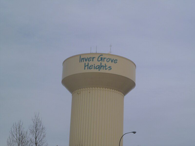 File:InvergroverheightsMNwatertower.JPG