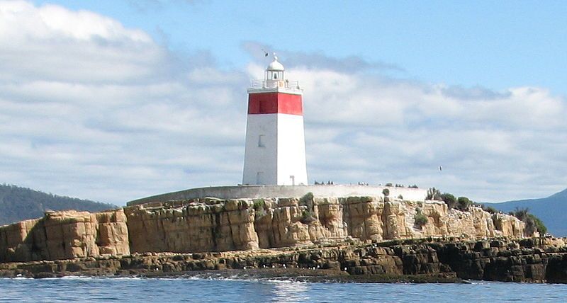 File:Iron Pot Lighthouse.jpg