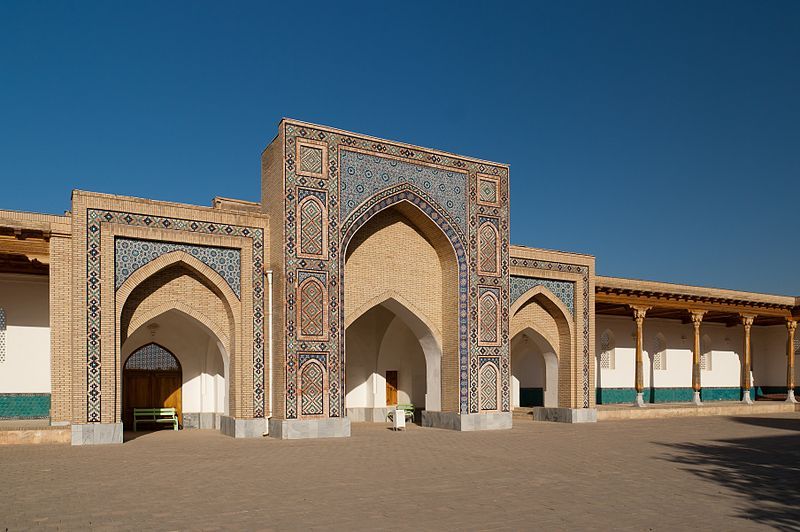 File:Kok-gumbaz mosque Qarshi02.jpg