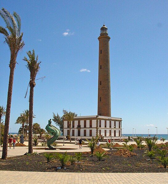 File:Lighthouse Maspalomas.jpg