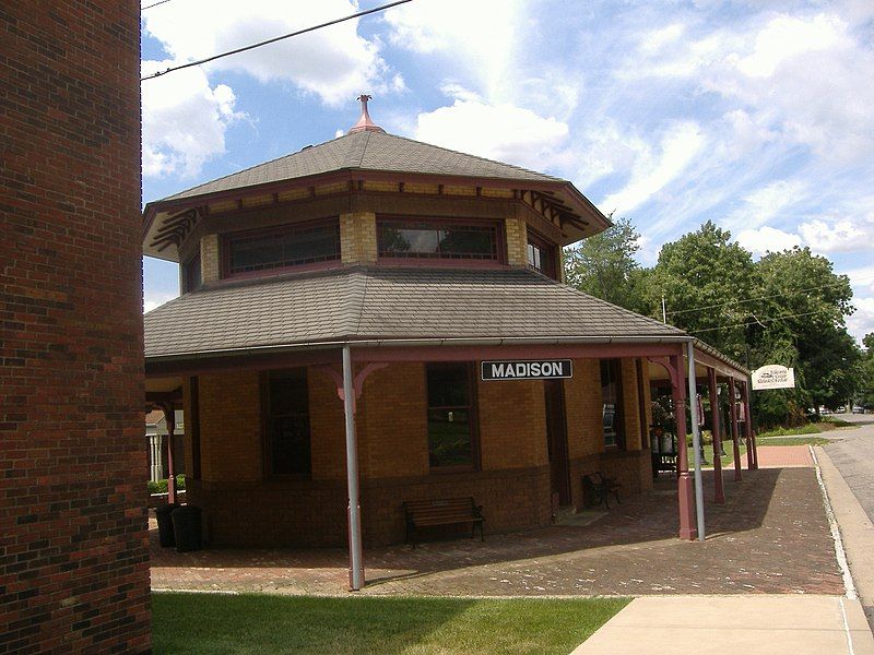 File:Madison Indiana Depot.JPG