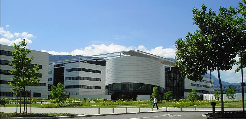 File:Minatec grenoble.JPG