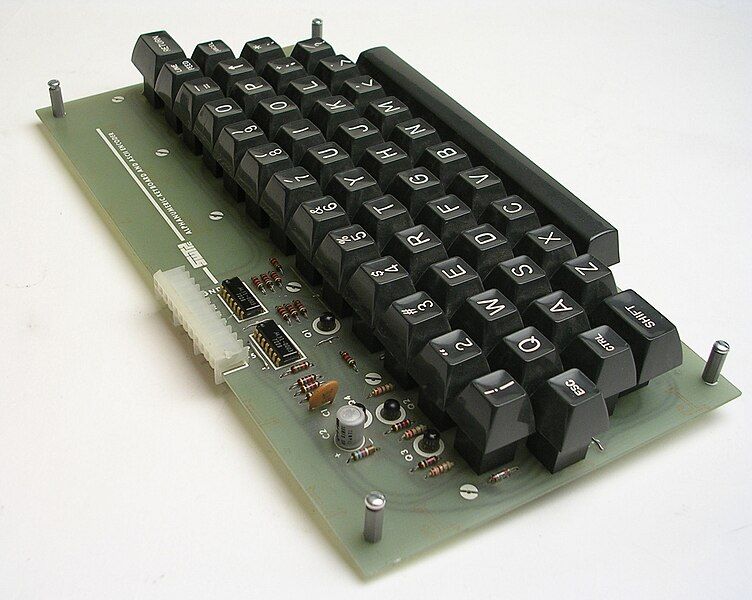 File:SWTPC Keyboard.jpg