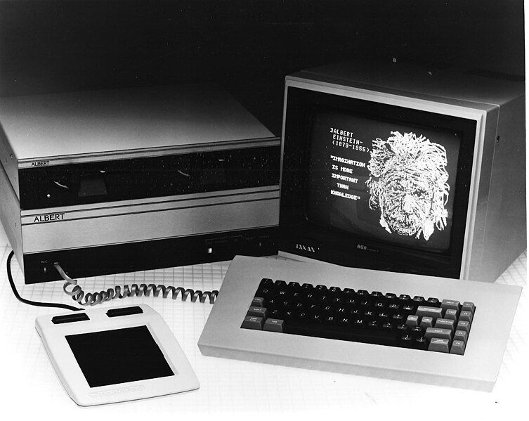 File:1983-albert-apple-clone-photo.jpg