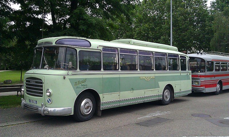 File:Berliet PLB 8.jpg