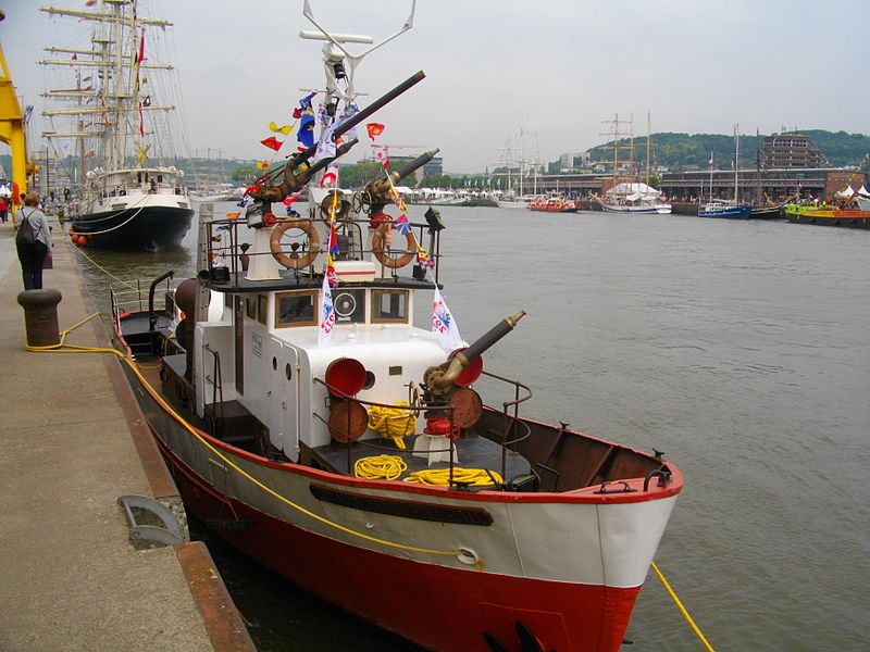 File:Cdt Filleau Bateau-pompe05.JPG