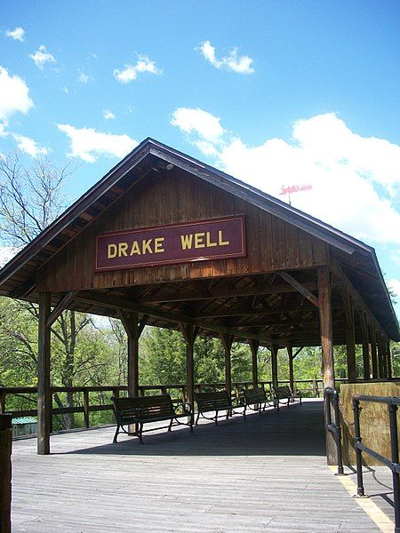 File:Drakewellstation.jpg