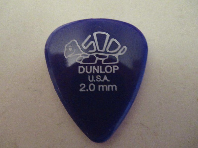 File:Dunlop Delrin 500.jpg