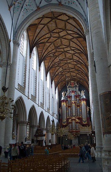 File:Haarlem bavo inside.jpg