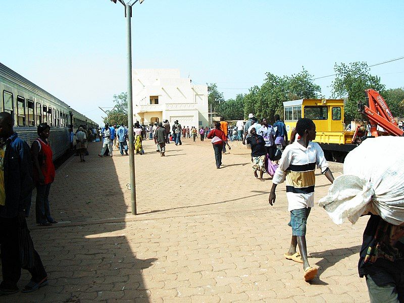 File:Koudougou-TrainStation.JPG