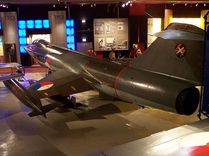 File:Lockheed F-104.jpg