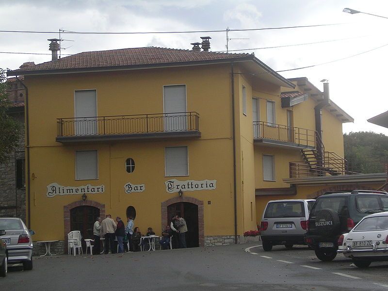 File:Pigazzano centro.jpg