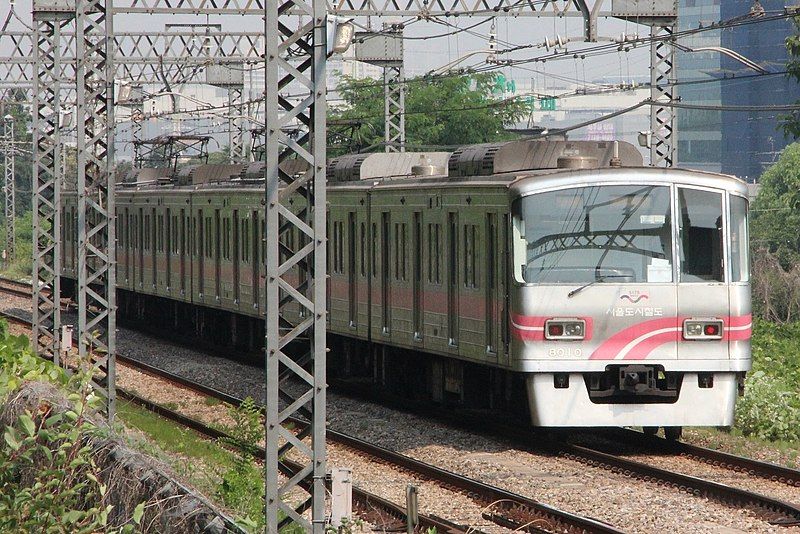 File:Seoul Metro 8000-Series.jpg