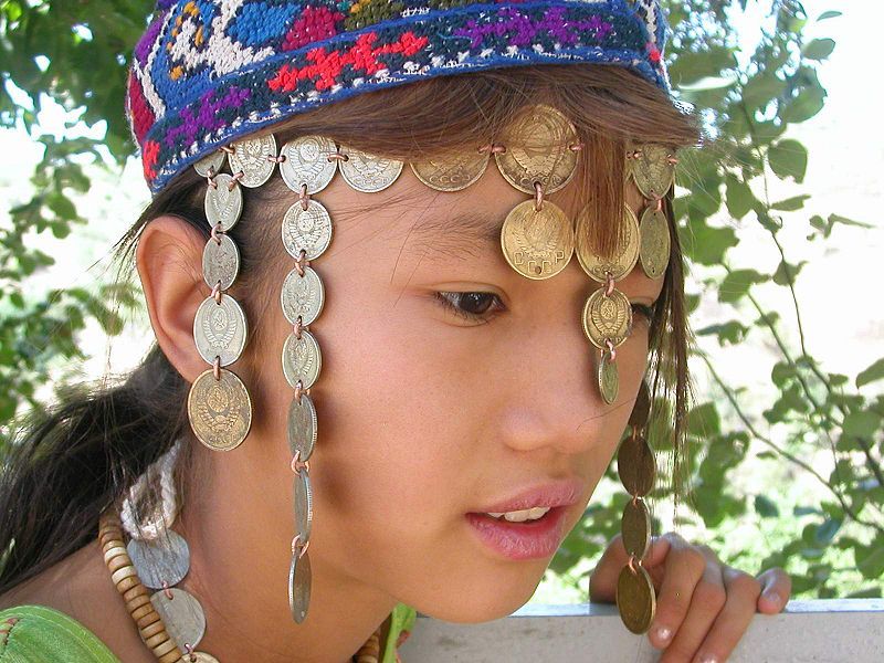 File:Uzbeki girl.jpg