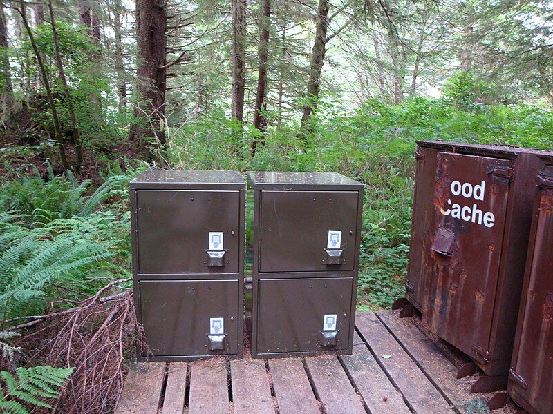 File:Bear caches.jpg