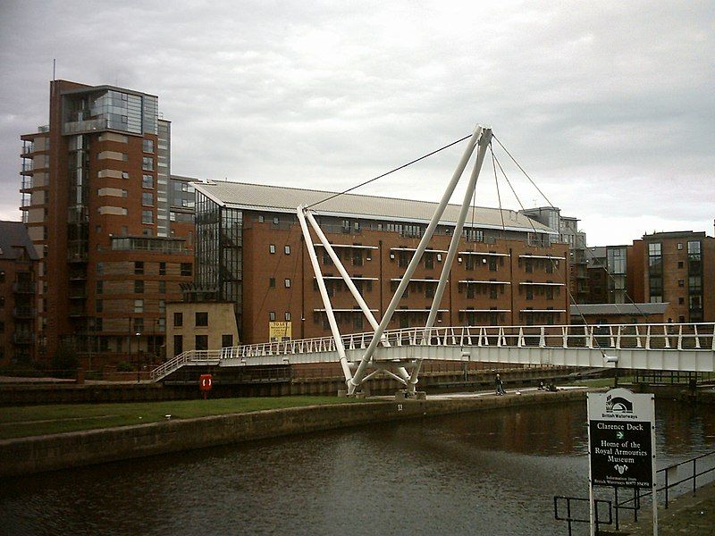 File:Clarence Dock Bridge.JPG