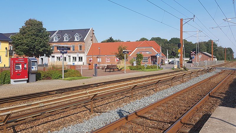 File:Gørding Station 03.jpg