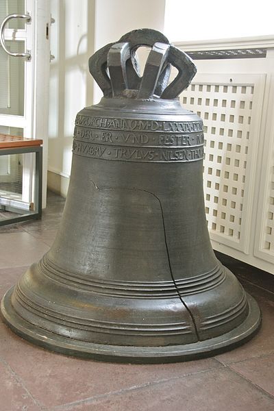 File:Gesprungene glocke (MHG).dt.jpg