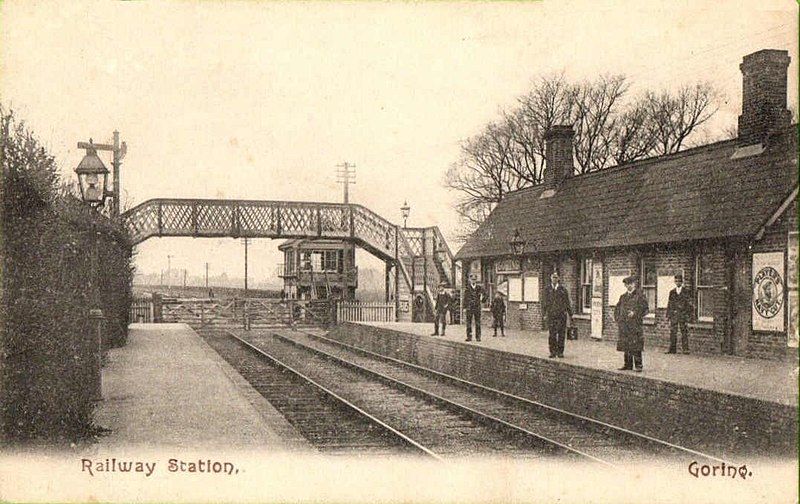 File:Goring-by-sea station.jpg