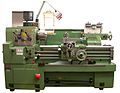 Centre lathe (Hwacheon)