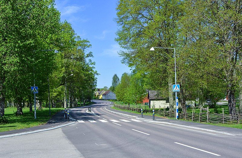 File:Långasjö,Kyrkvägen 0021.jpg