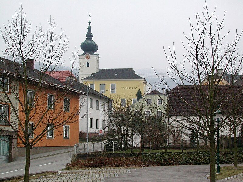 File:Matzleinsdorf.jpg