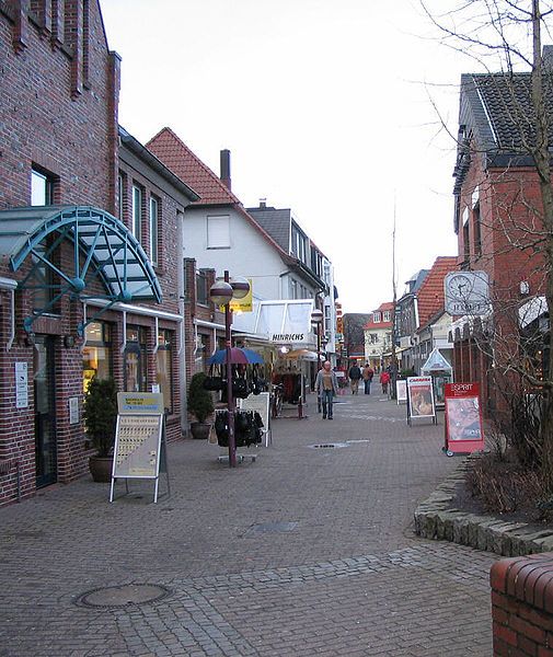 File:Varel innenstadt.jpg