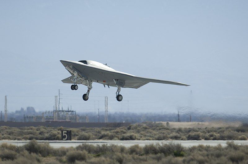 File:X-47B 110204-F-1162D-119.jpg