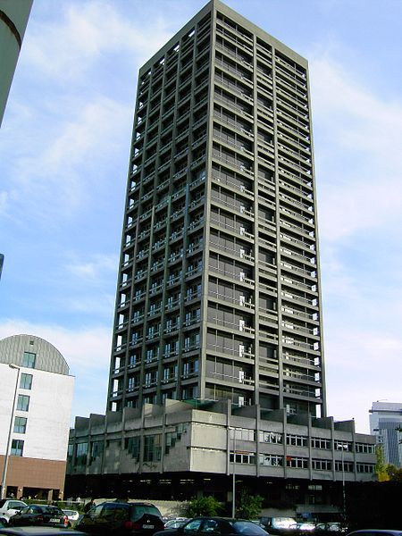 File:Afe-Tower-University-Frankfurt.jpg