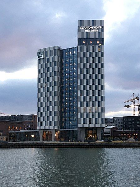 File:Clarion Hotel Helsinki.jpg