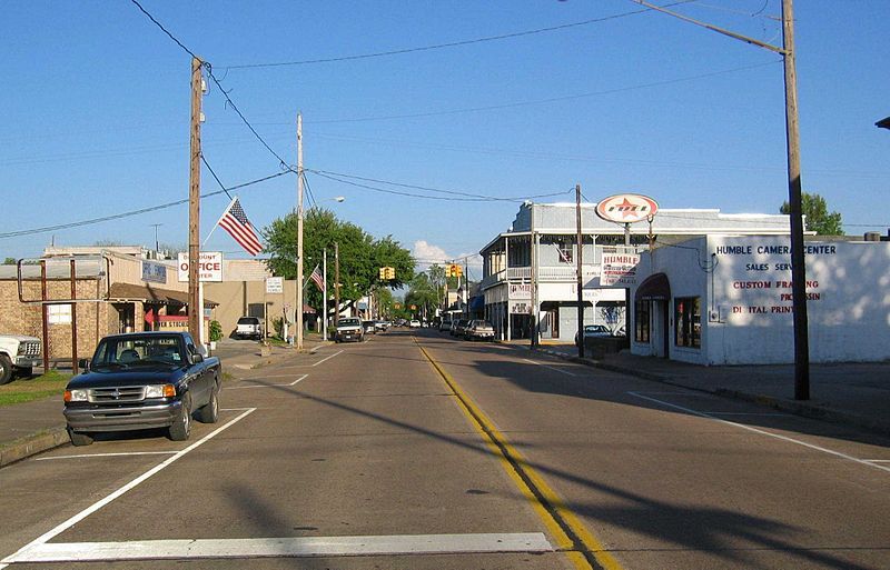 File:DowntownHumbleTexas.jpg