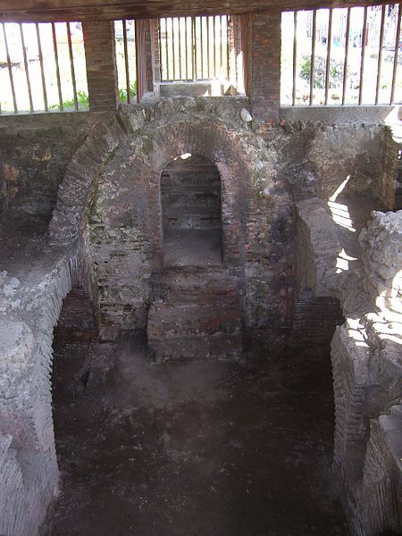 File:Early Byzantine, Niš.JPG